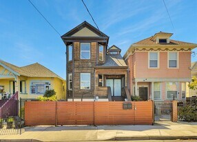 3105-3107 Filbert St in Oakland, CA - Building Photo