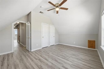 213 Private Rd 4573 in Boyd, TX - Building Photo - Building Photo