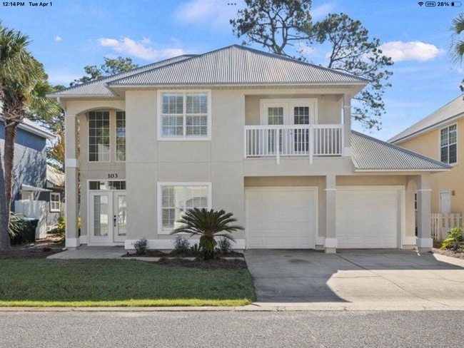 7009 N Lagoon Dr in Panama City Beach, FL - Building Photo - Building Photo