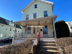 76 Curtis St, Unit 1E in Somerville, MA - Building Photo - Building Photo