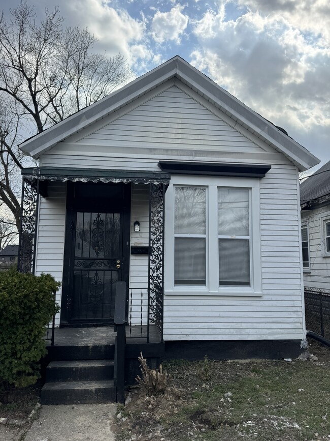 3442 Larkwood Ave in Louisville, KY - Building Photo - Building Photo