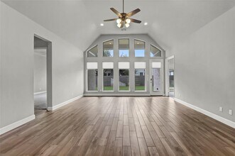 524 Teakmill Trail in San Marcos, TX - Building Photo - Building Photo