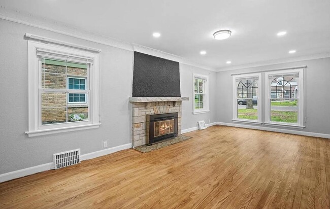 property at 5680 N 34th St