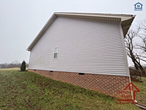 1739 White Rd in Cookeville, TN - Building Photo - Building Photo