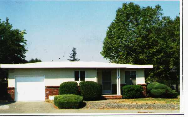 20540-20558 Birch Rd in Sonoma, CA - Building Photo