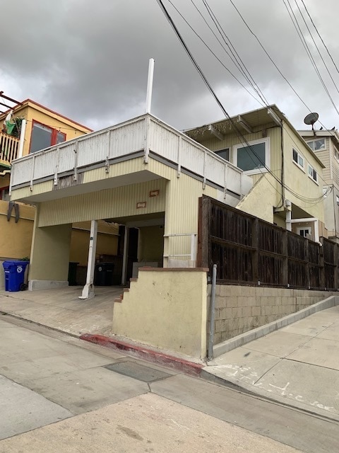222 Gull St, Unit Lower
