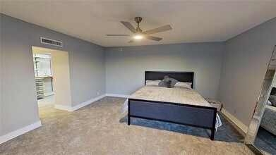1501 Gulf Blvd in Clearwater, FL - Foto de edificio - Building Photo