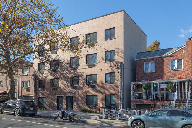 3031 Bronxwood Ave in Bronx, NY - Building Photo - Primary Photo