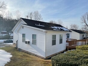 150 Evergreen Ave in Buena Vista, VA - Building Photo - Building Photo