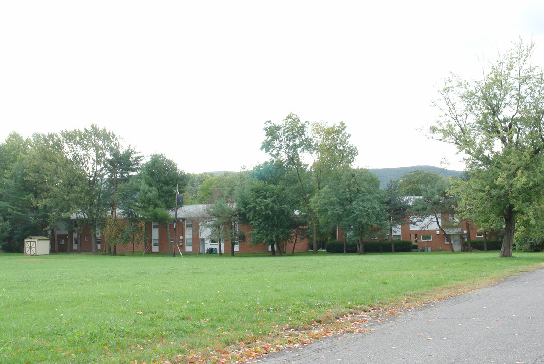 Sheridan Plaza in Williamsport, PA - Foto de edificio