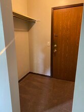 515 Hill St in Rockford, IL - Building Photo - Building Photo