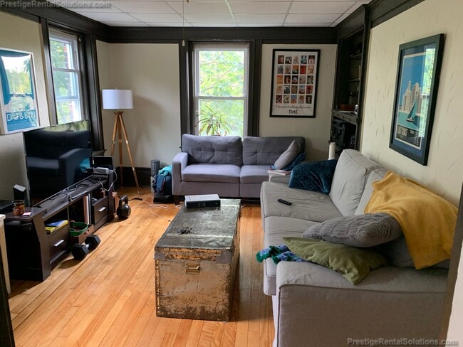 238 South St, Unit 2