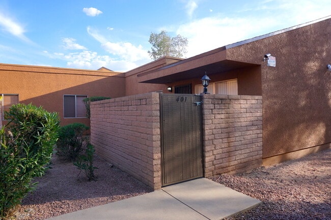 property at 3231 E Presidio Rd