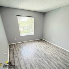 417 Banana Cay Dr, Unit H in South Daytona, FL - Foto de edificio - Building Photo