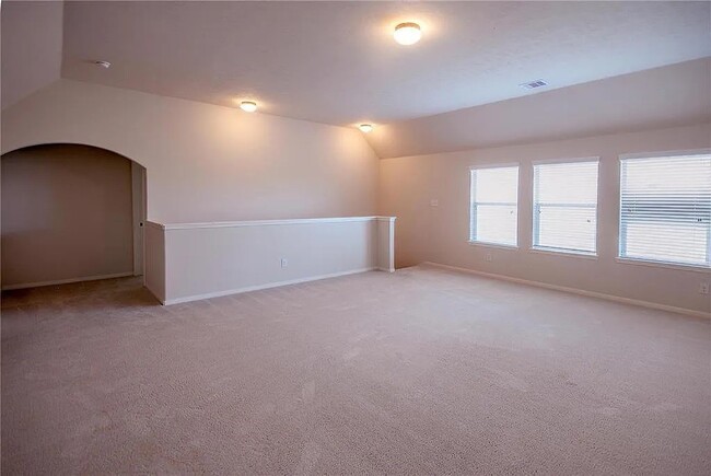 property at 8911 Willow Wind Ln