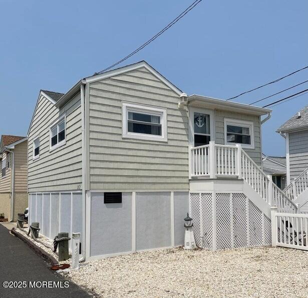 112 W Tide Way in Lavallette, NJ - Building Photo