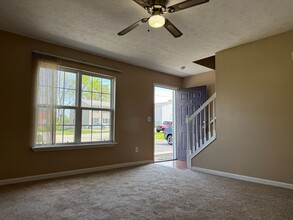238 E Green St in Versailles, KY - Building Photo - Building Photo