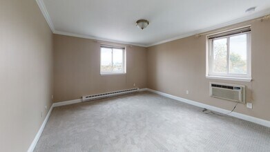 349 Broadway in Somerville, MA - Building Photo - Building Photo
