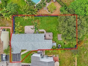 535 Radford Terrace in Davie, FL - Building Photo - Building Photo