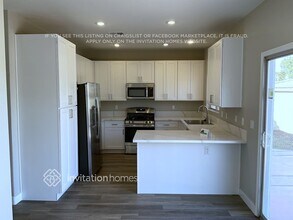 9550 Silver Frost St in Las Vegas, NV - Building Photo - Building Photo