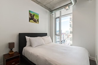 624-628 8 Ave SE in Calgary, AB - Building Photo - Building Photo