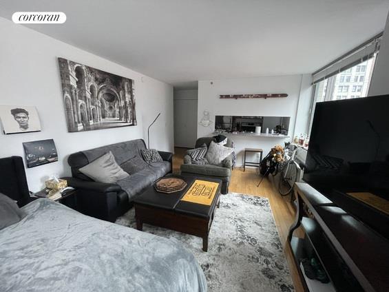property at 2 Gold St