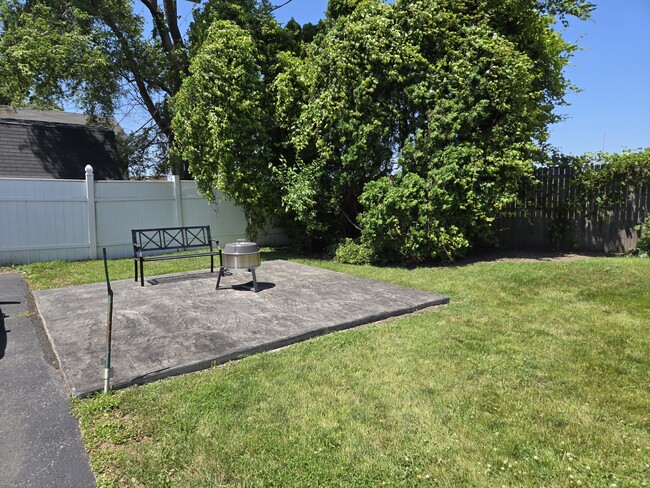 209 Kimbell Ave, Unit 1B in Elmhurst, IL - Building Photo - Building Photo