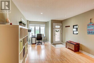 2626 Bur Oak Ave in Markham, ON - Building Photo - Building Photo