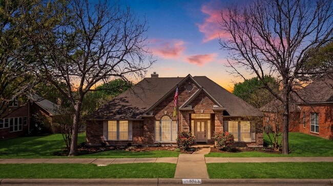 property at 6613 Barclay Ln