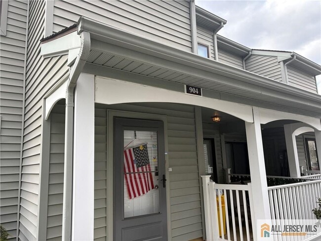 904 Gregorys Way in Voorhees Township, NJ - Building Photo - Building Photo