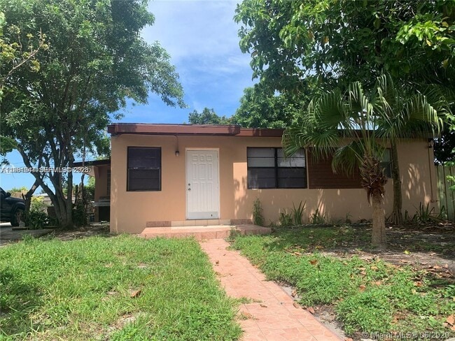 property at 3621 SW 46th Ave