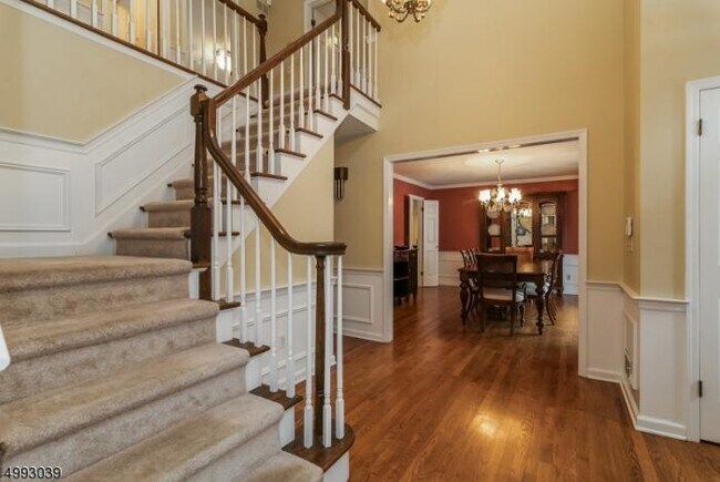 34 Woodmere Dr in Summit, NJ - Building Photo - Building Photo