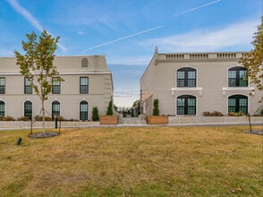 The Courtyard at Ironworks in Memphis, TN - Building Photo - Building Photo