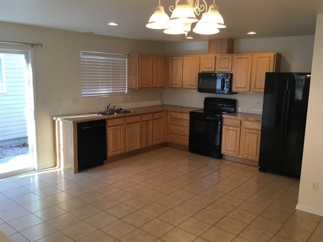 6619 S Covewood Way in Boise, ID - Building Photo - Building Photo