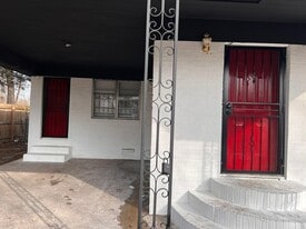 1313 S Maple St in Pine Bluff, AR - Building Photo