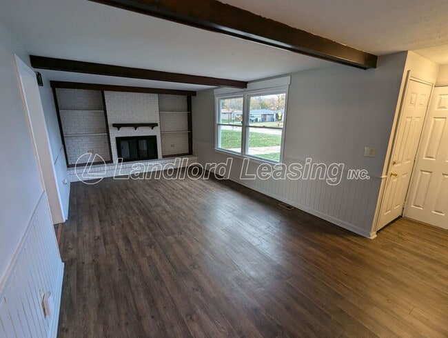 3806 S Hogan Dr in Lorain, OH - Building Photo - Building Photo