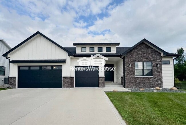 property at 5009 148th Cir