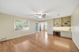2015 Greengrass Ct in Houston, TX - Building Photo - Building Photo
