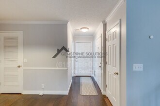 2402 Nashboro Blvd in Nashville, TN - Building Photo - Building Photo