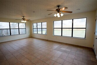 2004 Memphis Dr in Bedford, TX - Building Photo - Building Photo