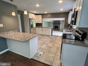 3827 Salem Bottom Rd in Westminster, MD - Building Photo - Building Photo