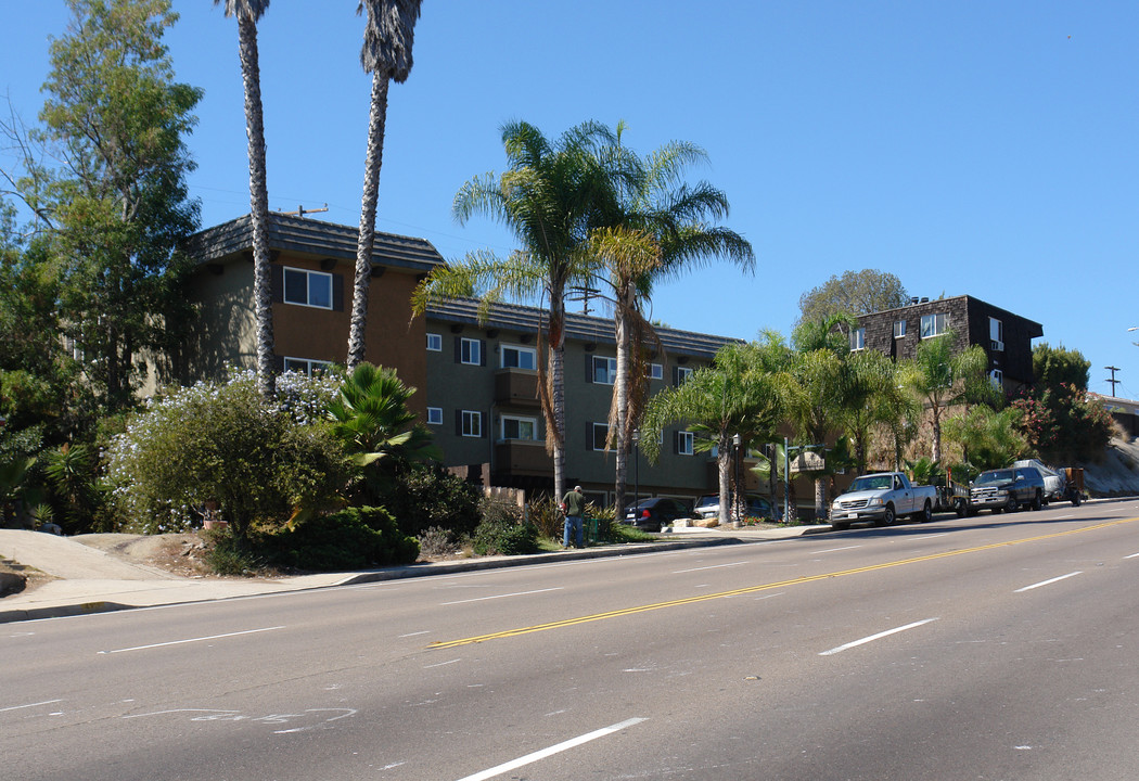 College Crest in San Diego, CA - Building Photo