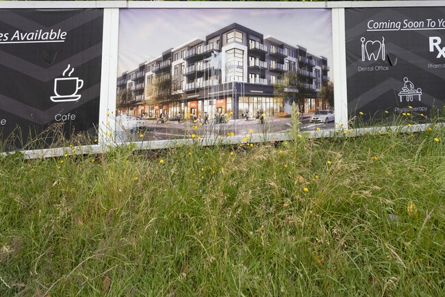 Pinnacle in Surrey, BC - Building Photo - Building Photo