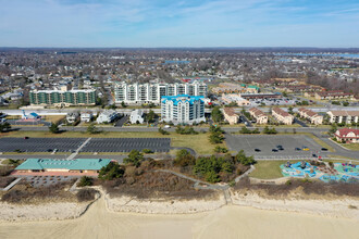 The Presidential Towers in Long Branch, NJ - Building Photo - Building Photo