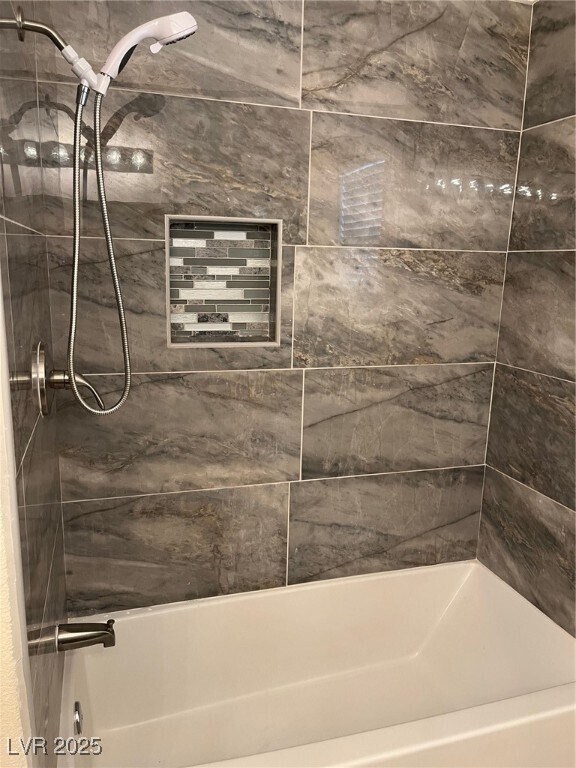 5764 Yellowcrest Ct in Las Vegas, NV - Building Photo - Building Photo