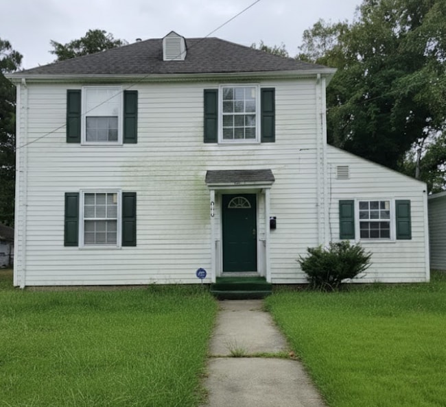 property at 900 20th St