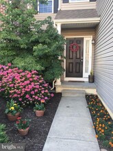 5255 Spring Ridge Dr E in Macungie, PA - Building Photo - Building Photo
