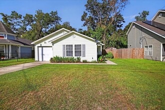 182 Tafflinger Rd in Crawfordville, FL - Building Photo - Building Photo