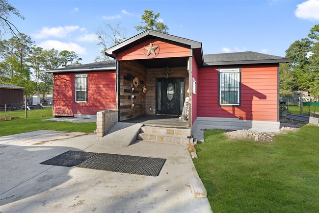 property at 2521 Rd 3550