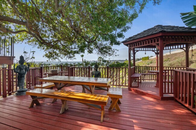 property at 27004 Pacific Coast Hwy